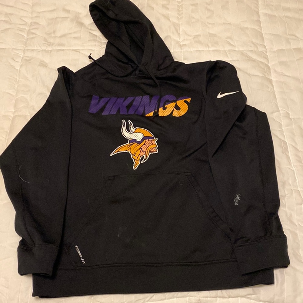 Nike Minnesota Vikings hooded thermafit sweatshirt